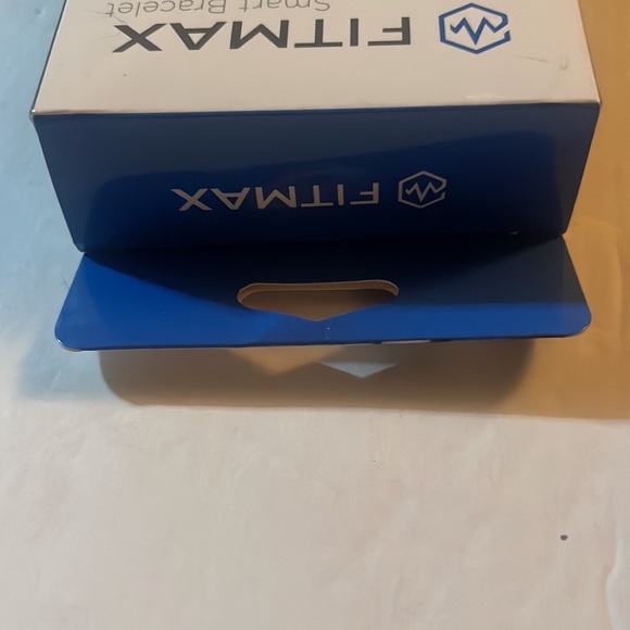NEW In Sealed Box FITMAX SMART BRACELET Water Proof! - Picture 6 of 6